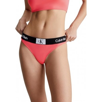 Calvin Klein γυναικείο μαγιό thong με σε κοραλί χρώμα με μαύρο λάστιχο KW0KW02352 TBK